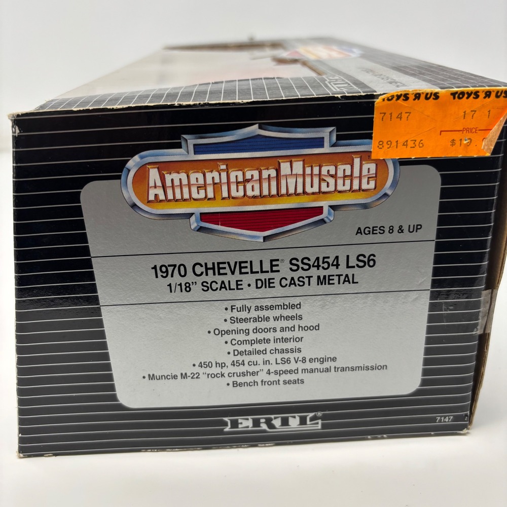 1970 Chevrolet Chevelle SS454 LS6 Orange Exclusive Color 1:18 ERTL Diecast - Picture 11 of 14